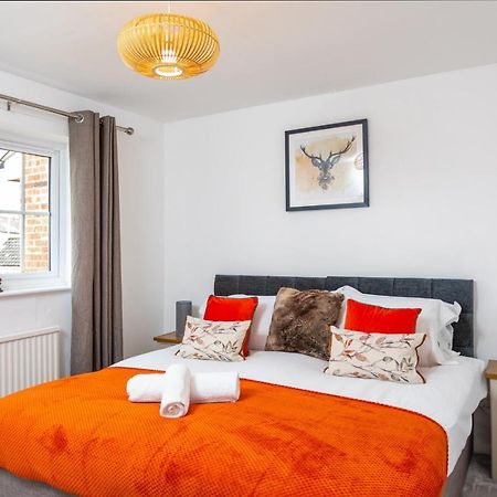 Maunsell House - Lovely Central Home Near Designer Outlets & Town With Parking Ashford  Exterior photo