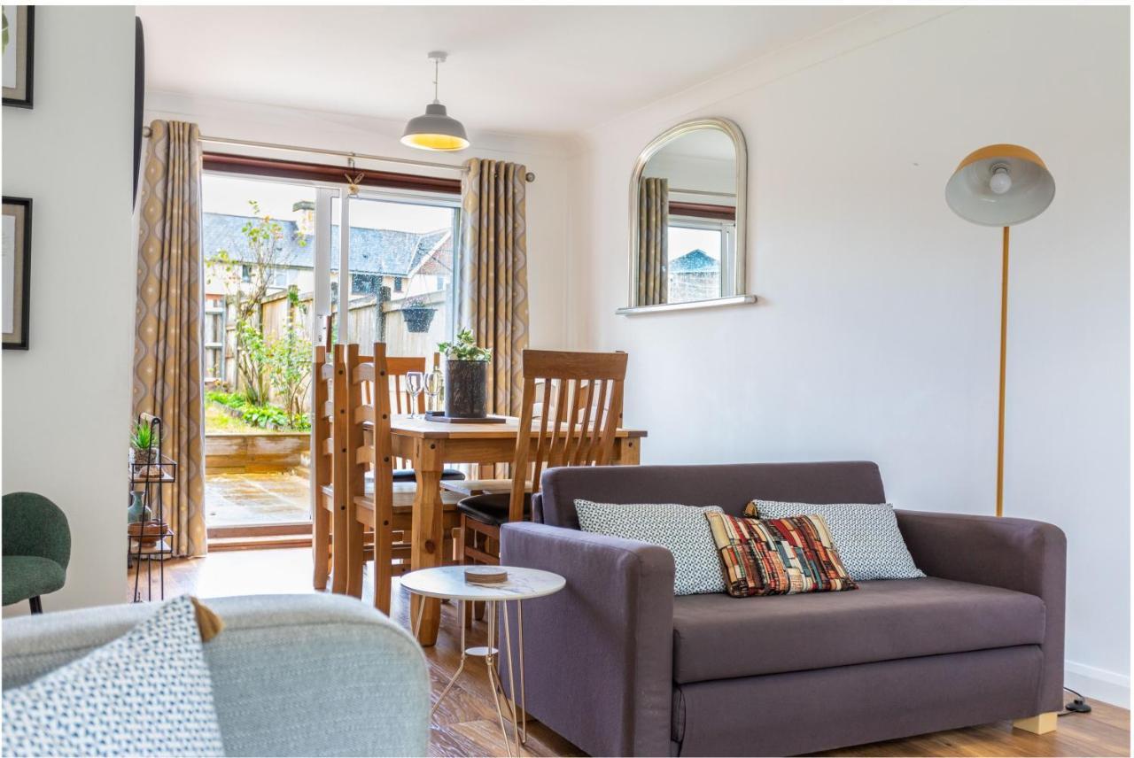 Maunsell House - Lovely Central Home Near Designer Outlets & Town With Parking Ashford  Exterior photo