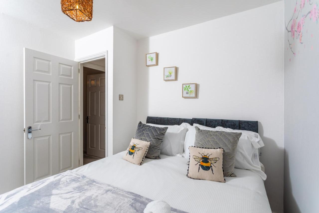 Maunsell House - Lovely Central Home Near Designer Outlets & Town With Parking Ashford  Exterior photo