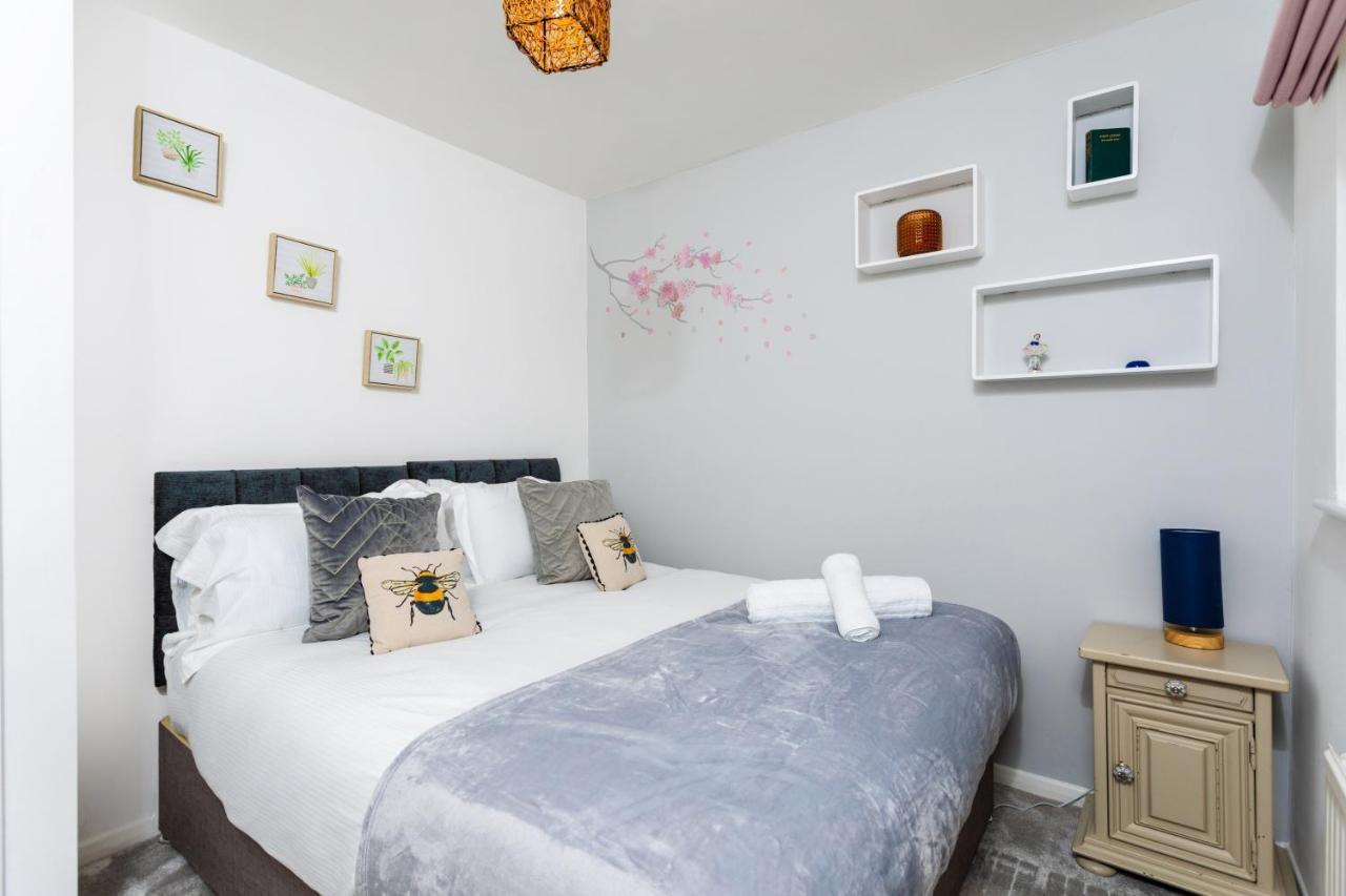 Maunsell House - Lovely Central Home Near Designer Outlets & Town With Parking Ashford  Exterior photo